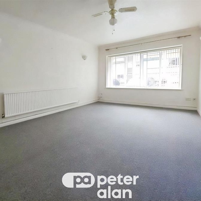 Long Oaks Court, Sketty, SWANSEA - Photo 1