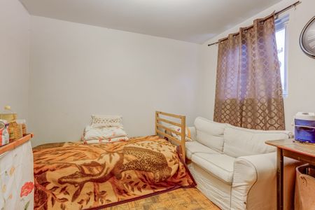 For Lease - 158 Hallam Street Unit# Main Rm 3, Toronto, Ontario - Photo 2