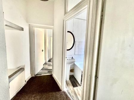 Stoke Newington High Street, London - Photo 5