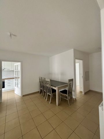 Apartment - Photo 3