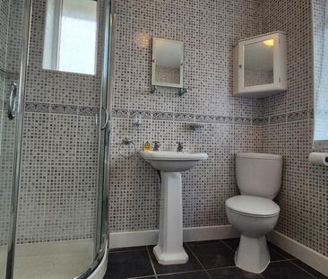 3 bedroom detached house to rent - Photo 5