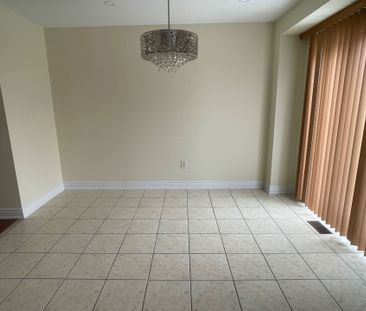 For Lease - 30 Lonestar Crescent, Brampton, Ontario - Photo 6