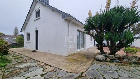 A Louer Maison Sautron 7 Pièce(s) 114m² - Hyper Bourg Avec Jardin Clos - Photo 4