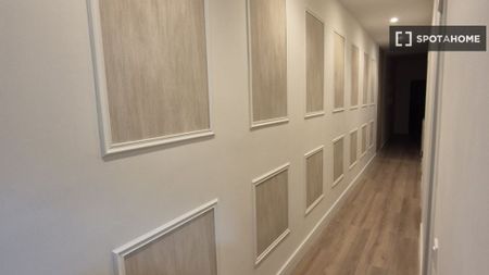 3 room luxury Flat for rent in Madrid, Autonomous Region of Madrid - Photo 5