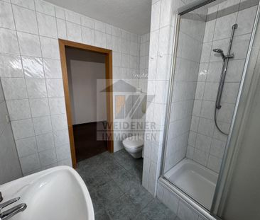 Mit Personenaufzug und Terrasse: 2-Raum Wohnung in der Geraer Innen... - Photo 1