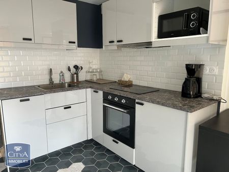 Location Appartement 1 pièce 24m² ST ETIENNE 42000 - Photo 2