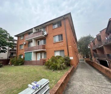 “Ground Floor Living” - Photo 1