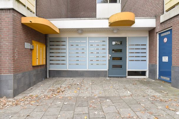 Te huur: Geulstraat 56 - Photo 1