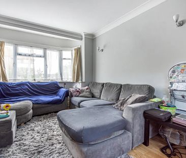 2 Bed Flat, Alexandra Avenue, HA2 - Photo 2