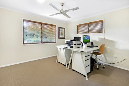 8 Melinda Court, Springwood. - Photo 4