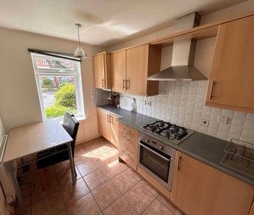 2 bedroom ground floor flat to rent - Photo 6