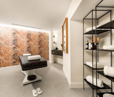 Luxury Villa for rent in Los Monteros, Marbella, Andalusia - Photo 1