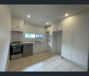13 Laurina Crescent, Frankston North, Vic 3200 - Photo 6