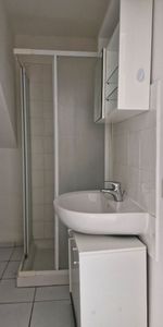 Location Appartement 1 pièce 16m² - Photo 4