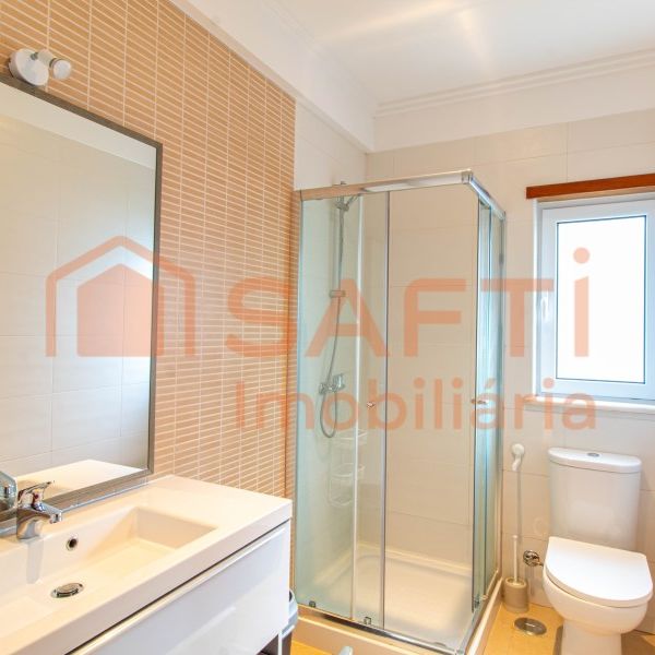 Moradia T4 em Lisboa - Photo 1