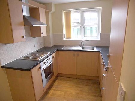 2, Stonebridge Court, Farnley Crescent, Leeds, LS12 5AN - Photo 3