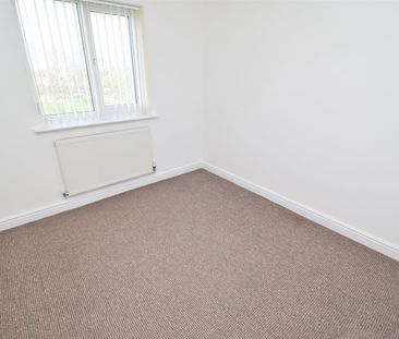 Gorton Street, Kinsley, Pontefract - Photo 5