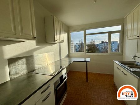 Location Appartement 4 pièces 73m² - Photo 4