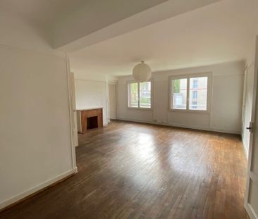 Location Appartement 4 pièces 106m² ROUEN 76100 - Photo 3
