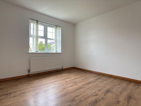 100 Carrigart Crescent, Craigavon, BT65 5EG - Photo 3