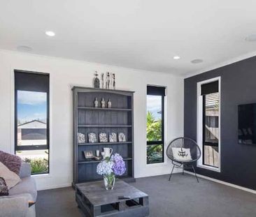 JUST STUNNING - Photo 3