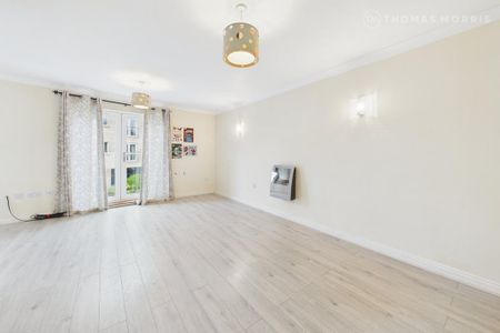 4 bedroom terraced house to rent - Photo 4