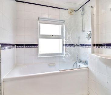 1 Bedroom House / Flat Share to let - Photo 2