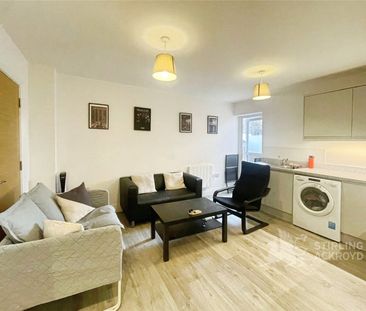 Victoria Street, Englefield Green, Egham, Surrey, TW20 0QY - Photo 2