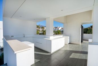 Luxury Villa for rent in Marbella, Andalusia