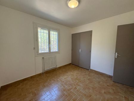 Location Maison 6 pièces 150m² LES MAGES 30960 - Photo 3