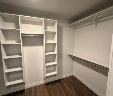 The Pearl Apartments — Suite 502 - Photo 3
