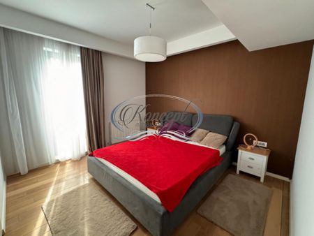 Apartament elegant cu finisaje premium si 2 parcari in Manas - Photo 4