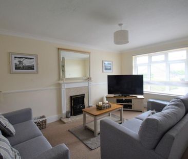 3 bedroom semi-detached house to rent - Photo 5