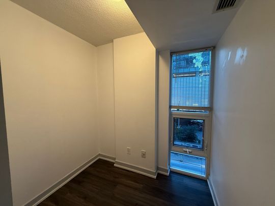 For Lease - 126 Simcoe Street Unit# 311, Toronto, Ontario - Photo 1