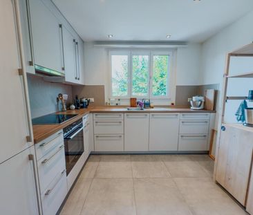 APPARTEMENT 3 PIÈCES À THUN (BE), MEUBLÉ, TEMPORAIRE - Photo 5