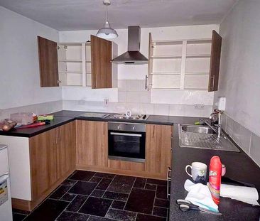 Flat, - Pool Street, Caernarfon, LL55 - Photo 4