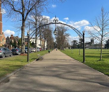 1 bedroom in a house share to rent - Photo 4