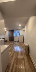 1 CH - 1 SDB - Montréal - $1,195 /mo - Photo 3