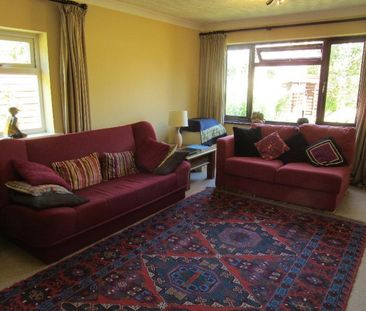 3 bedroom bungalow to rent - Photo 1