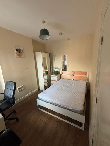 Room in a Shared House, Wilberforce Road, LE3 - Photo 3