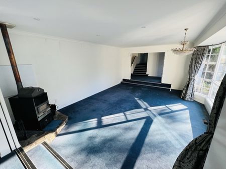 565 Yaldhurst Road, Yaldhurst - Photo 2