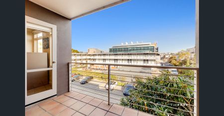 SPACIOUS FULLY FURNISHED APARTMENT NEAR PRINCES PARK - Photo 5