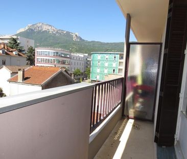 Appartement T3 à GRENOBLE - Photo 6