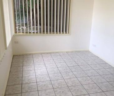 2 BEDROOM UNIT IN QUIET SUBURB - Photo 5