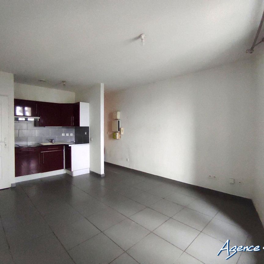 Location Appartement 2 pièces 34m² NARBONNE 11100 - Photo 1