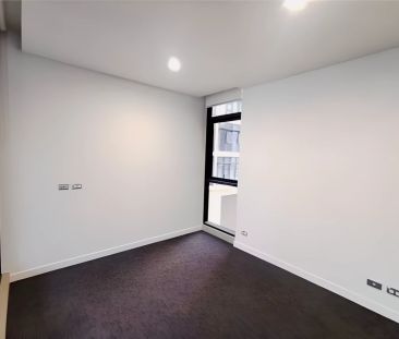 2 bed 2 baths - Photo 2