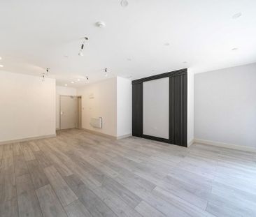 House share to rent - Photo 2
