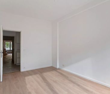 Licht en ruimte in het hart van Antwerpen – 1 slaapkamer appartement - Photo 3