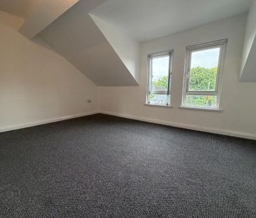 197 Alexandra Park Avenue, Belfast, BT15 3GB - Photo 3