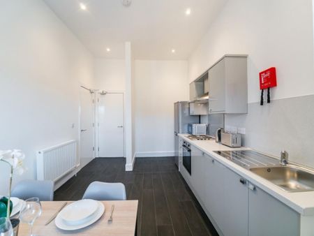 2 bedroom parking to rent - Photo 5